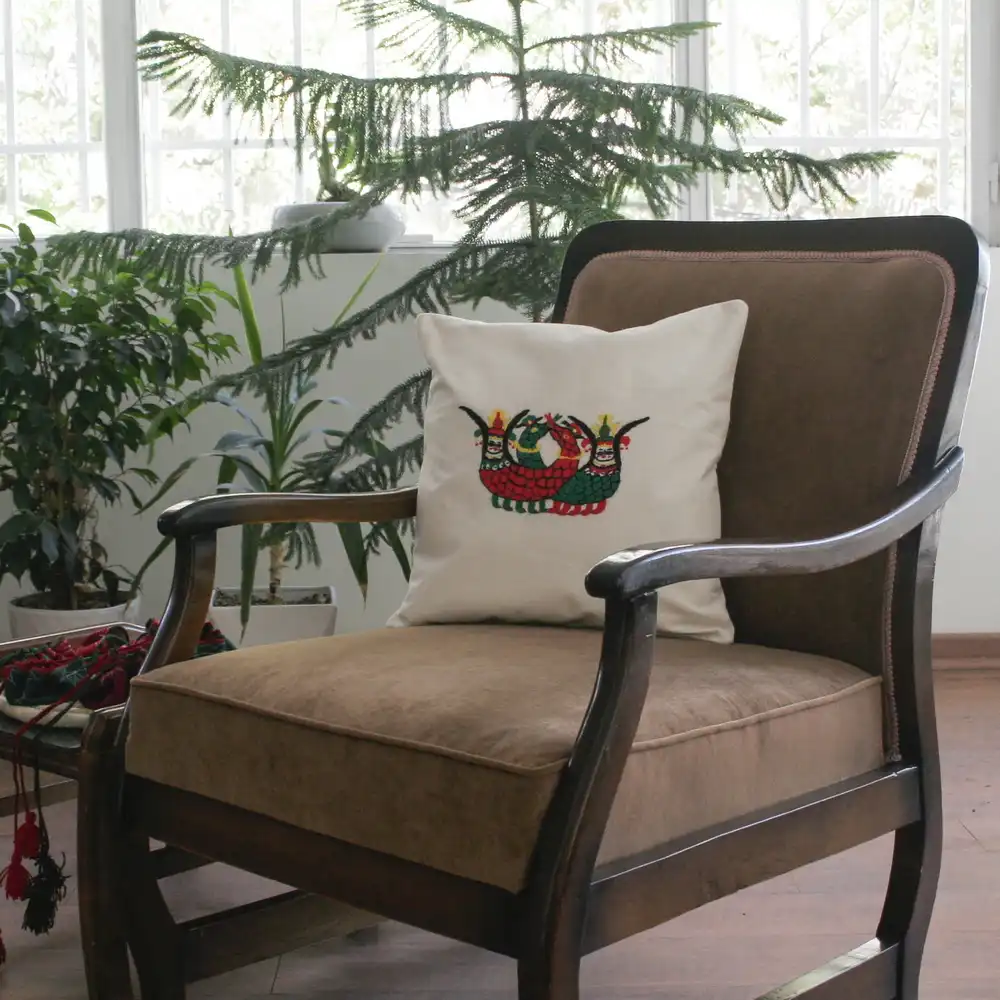 Traditional Embroidered Cushion Cover with Shamaran Pattern