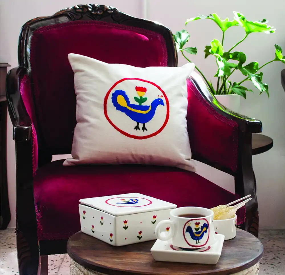 Embroidered Cushion Cover (Peacock)