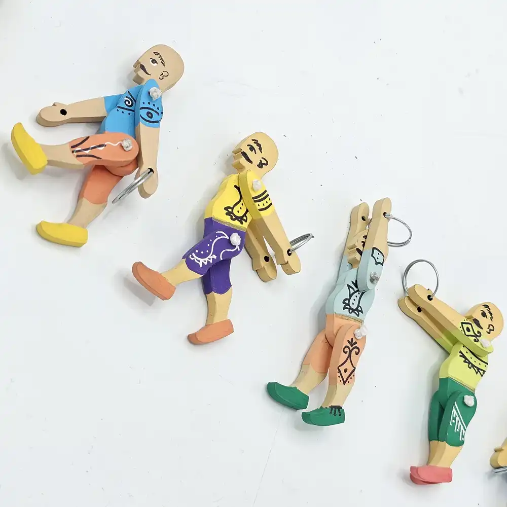 varjeh hero keychain